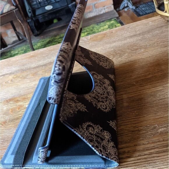 LNWOT Fintie Fire HD 10 Rotating Case - Picture 7 of 12